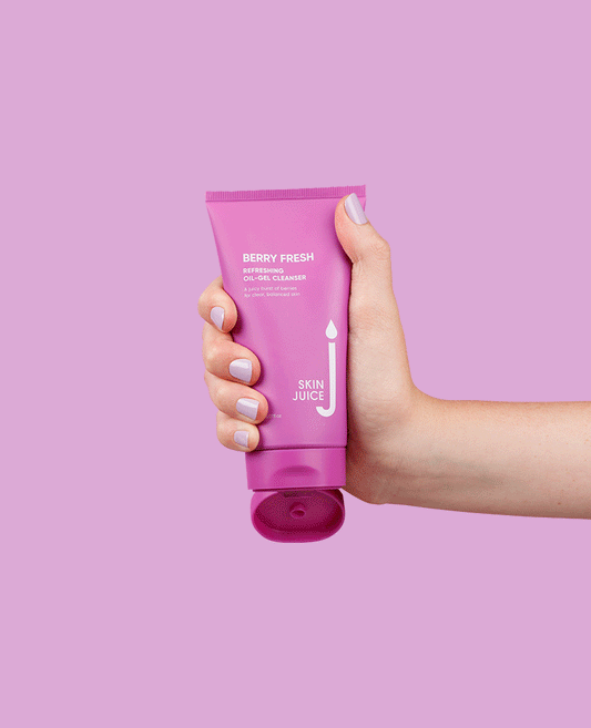 Berry Fresh Refreshing Oil-Gel Cleanser